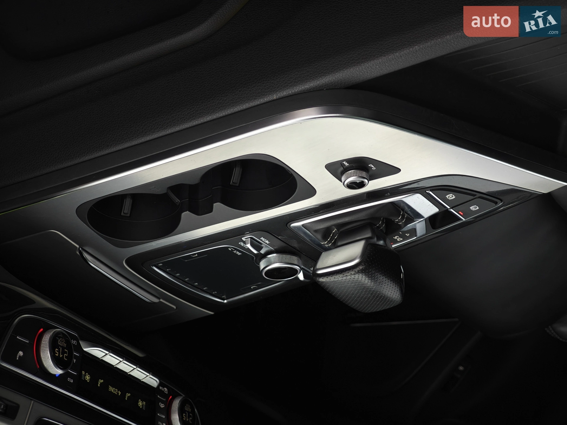 2015 Audi Q7 - мініатюра 87