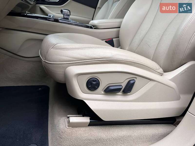 Внедорожник / Кроссовер Audi Q7 2016 в Житомире