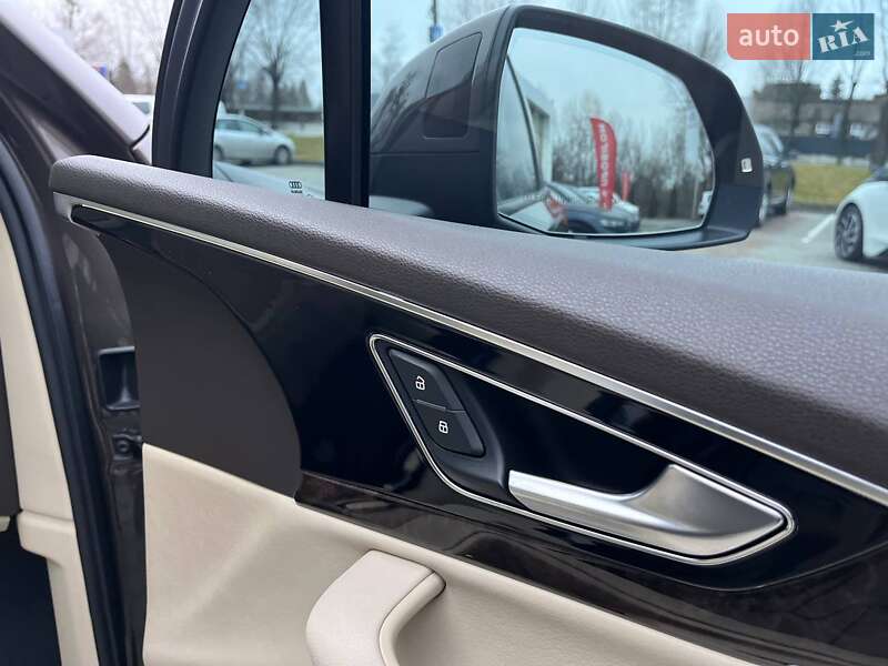 Внедорожник / Кроссовер Audi Q7 2016 в Житомире