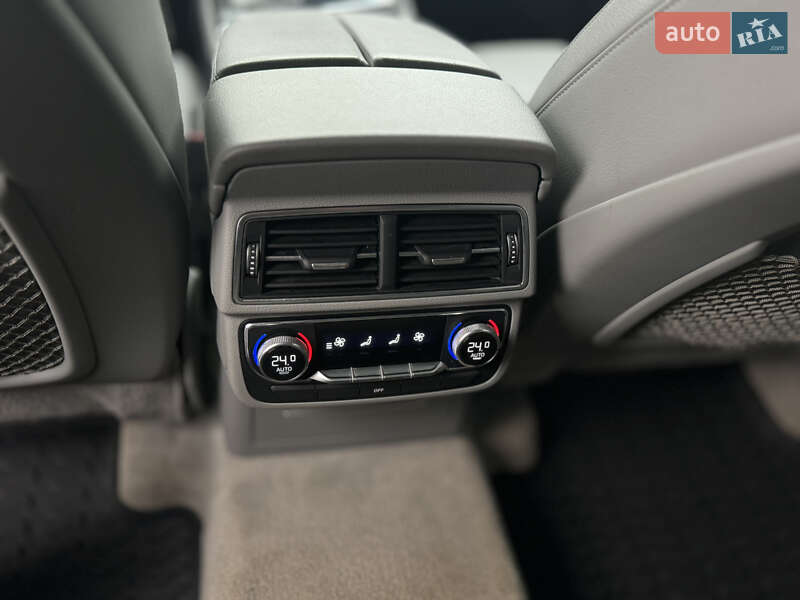 Внедорожник / Кроссовер Audi Q7 2016 в Ивано-Франковске фото 23 Внедорожник / Кроссовер Audi Q7 2016 в Ивано-Франковске