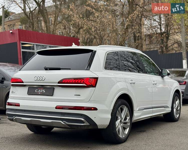 Внедорожник / Кроссовер Audi Q7 2020 в Киеве фото 4 Внедорожник / Кроссовер Audi Q7 2020 в Киеве