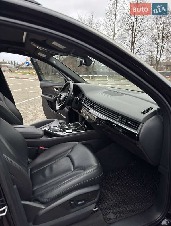 Внедорожник / Кроссовер Audi Q7 2018 в Коломые