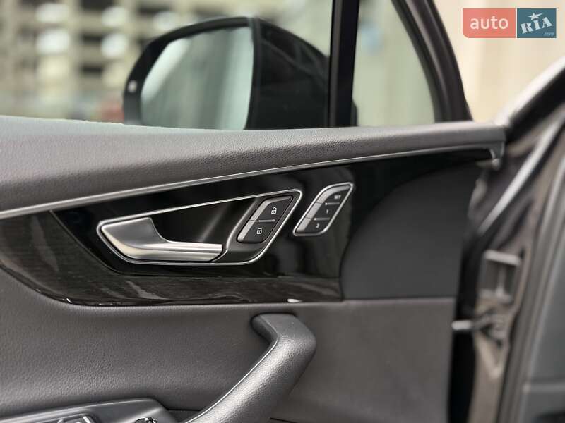 Внедорожник / Кроссовер Audi Q7 2016 в Запорожье фото 47 Внедорожник / Кроссовер Audi Q7 2016 в Запорожье