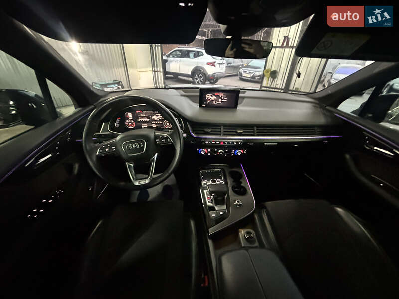 Внедорожник / Кроссовер Audi Q7 2015 в Казатине фото 53 Внедорожник / Кроссовер Audi Q7 2015 в Казатине
