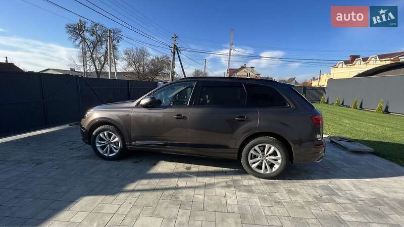 Внедорожник / Кроссовер Audi Q7 2017 в Киеве фото 8 Внедорожник / Кроссовер Audi Q7 2017 в Киеве