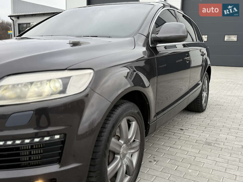 Внедорожник / Кроссовер Audi Q7 2006 в Черновцах фото 28 Внедорожник / Кроссовер Audi Q7 2006 в Черновцах