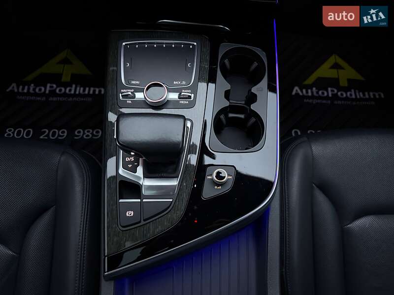 Позашляховик / Кросовер Audi Q7 2018 в Києві фото 47 Позашляховик / Кросовер Audi Q7 2018 в Києві