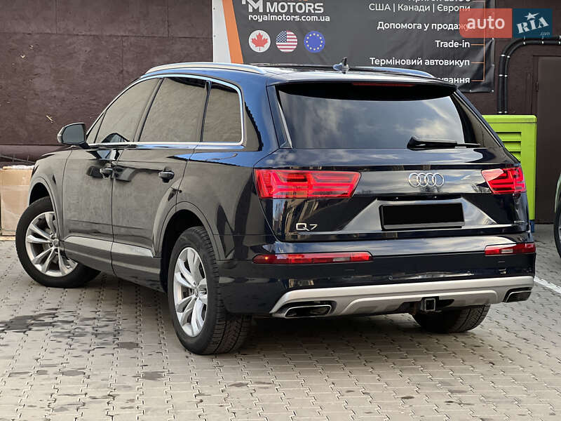 Внедорожник / Кроссовер Audi Q7 2017 в Киеве фото 10 Внедорожник / Кроссовер Audi Q7 2017 в Киеве