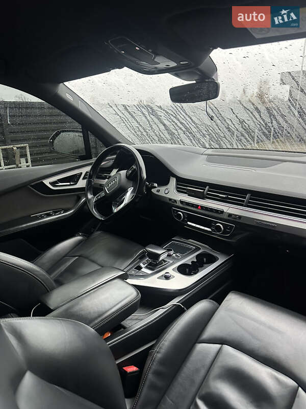 Внедорожник / Кроссовер Audi Q7 2015 в Рокитном фото 9 Внедорожник / Кроссовер Audi Q7 2015 в Рокитном