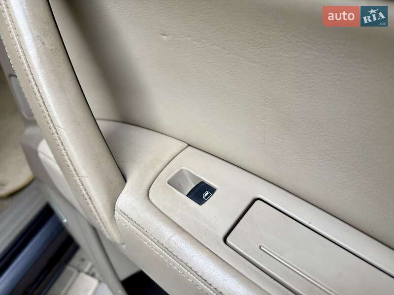 Внедорожник / Кроссовер Audi Q7 2007 в Одессе