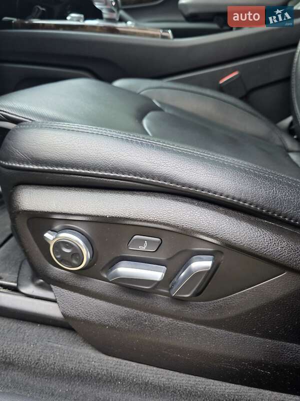 Позашляховик / Кросовер Audi Q7 2017 в Дніпрі фото 17 Позашляховик / Кросовер Audi Q7 2017 в Дніпрі