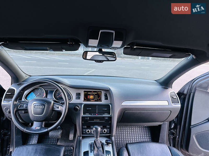 Внедорожник / Кроссовер Audi Q7 2010 в Ромнах фото 11 Внедорожник / Кроссовер Audi Q7 2010 в Ромнах