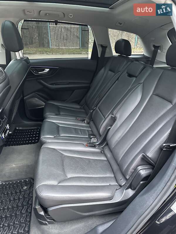 Внедорожник / Кроссовер Audi Q7 2017 в Львове фото 34 Внедорожник / Кроссовер Audi Q7 2017 в Львове