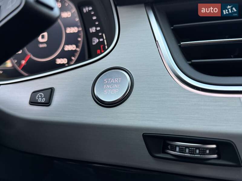 Внедорожник / Кроссовер Audi Q7 2018 в Киеве