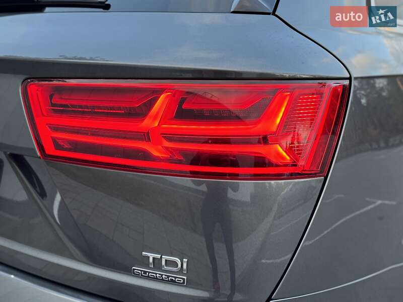 Внедорожник / Кроссовер Audi Q7 2018 в Киеве