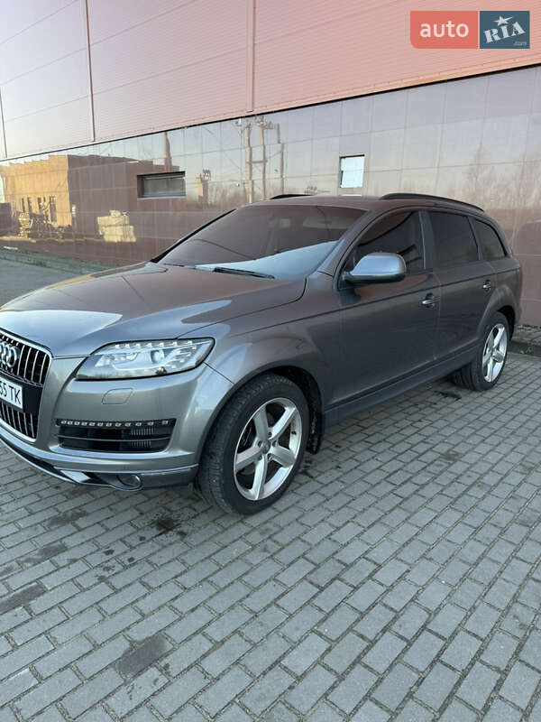 Внедорожник / Кроссовер Audi Q7 2013 в Львове фото 7 Внедорожник / Кроссовер Audi Q7 2013 в Львове