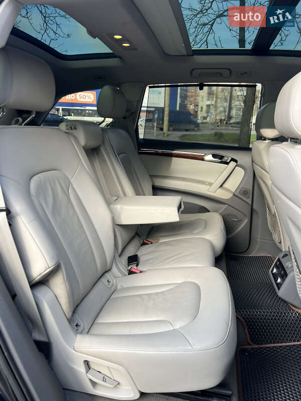 Внедорожник / Кроссовер Audi Q7 2010 в Киеве фото 36 Внедорожник / Кроссовер Audi Q7 2010 в Киеве