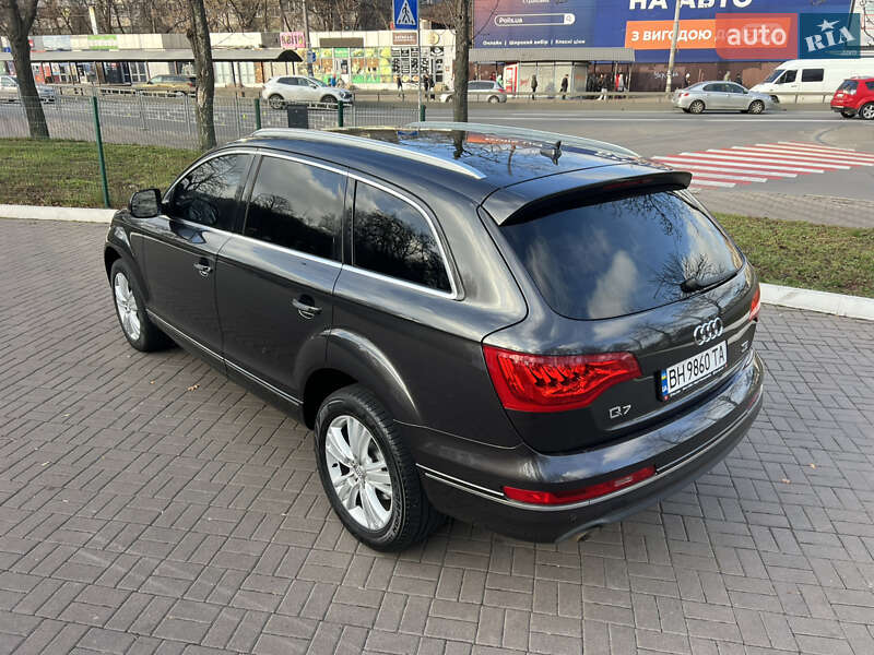 Внедорожник / Кроссовер Audi Q7 2010 в Киеве фото 10 Внедорожник / Кроссовер Audi Q7 2010 в Киеве