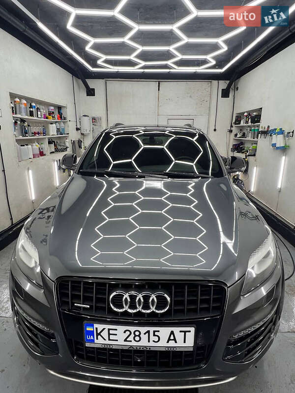 Внедорожник / Кроссовер Audi Q7 2015 в Днепре фото 6 Внедорожник / Кроссовер Audi Q7 2015 в Днепре