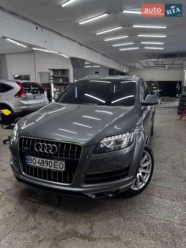 Внедорожник / Кроссовер Audi Q7 2014 в Тернополе