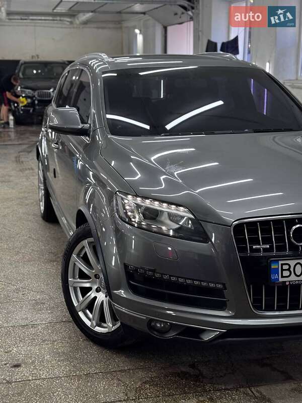 Внедорожник / Кроссовер Audi Q7 2014 в Тернополе