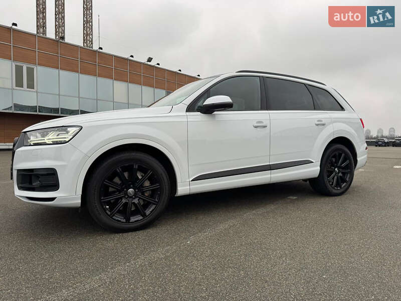 Внедорожник / Кроссовер Audi Q7 2018 в Киеве фото 11 Внедорожник / Кроссовер Audi Q7 2018 в Киеве