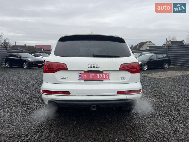 Внедорожник / Кроссовер Audi Q7 2014 в Владимире