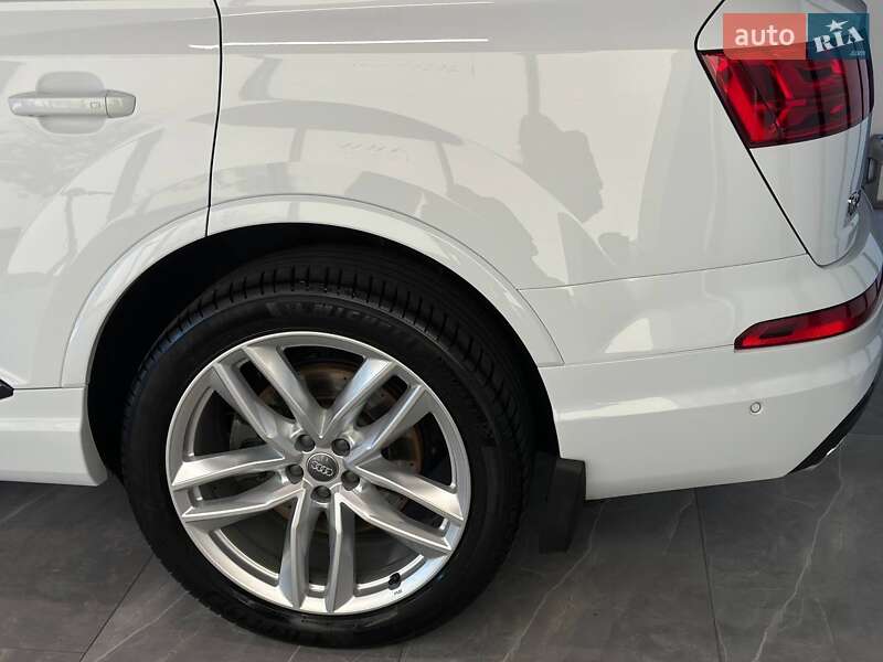 Внедорожник / Кроссовер Audi Q7 2016 в Львове фото 7 Внедорожник / Кроссовер Audi Q7 2016 в Львове