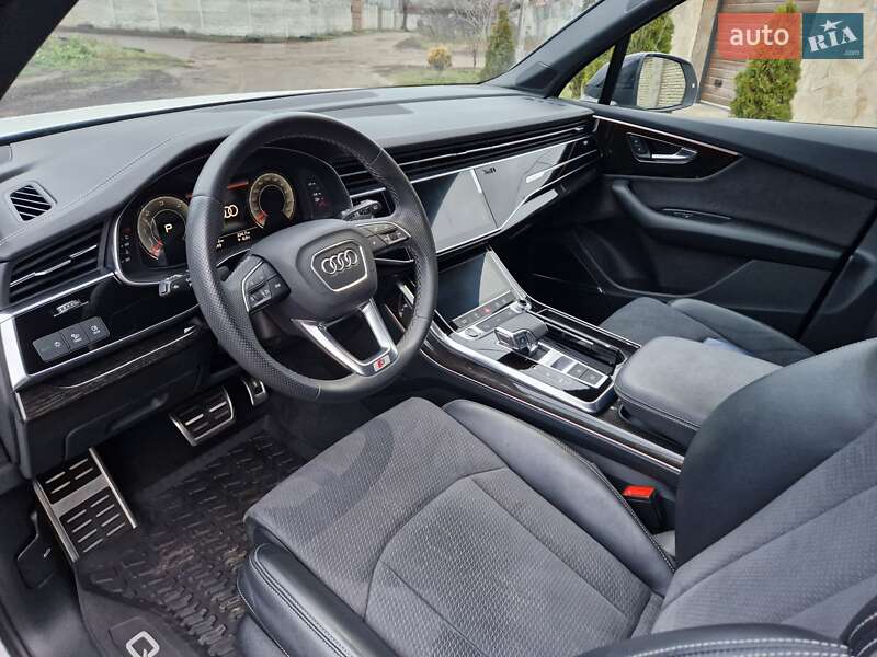 Внедорожник / Кроссовер Audi Q7 2023 в Киеве фото 30 Внедорожник / Кроссовер Audi Q7 2023 в Киеве
