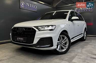 Позашляховик / Кросовер Audi Q7 2022 в Києві