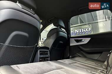 Позашляховик / Кросовер Audi Q7 2022 в Києві