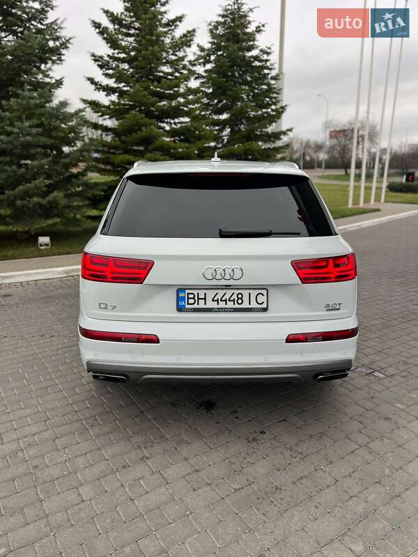 Внедорожник / Кроссовер Audi Q7 2015 в Одессе фото 10 Внедорожник / Кроссовер Audi Q7 2015 в Одессе