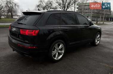 Внедорожник / Кроссовер Audi Q7 2017 в Горишних Плавнях