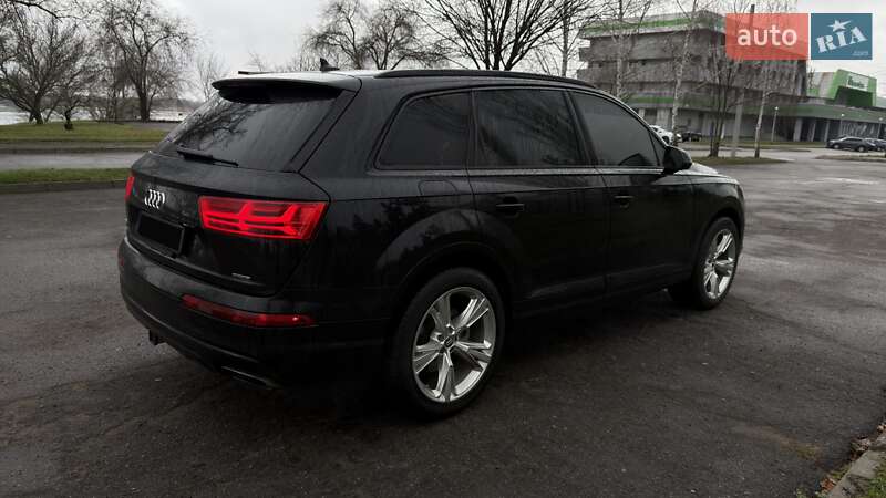 Позашляховик / Кросовер Audi Q7 2017 в Горішніх Плавнях фото 12 Позашляховик / Кросовер Audi Q7 2017 в Горішніх Плавнях