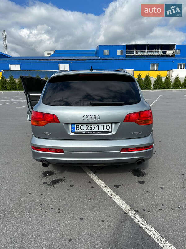 Внедорожник / Кроссовер Audi Q7 2007 в Хмельнике
