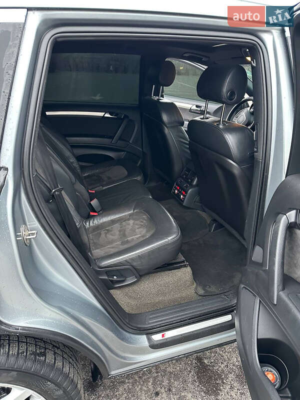 Внедорожник / Кроссовер Audi Q7 2007 в Хмельнике