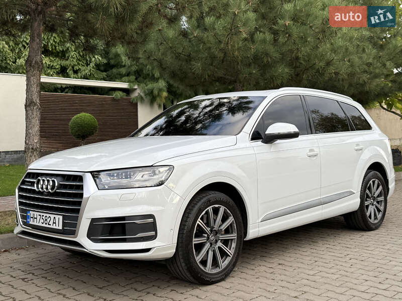 Внедорожник / Кроссовер Audi Q7 2018 в Одессе фото 25 Внедорожник / Кроссовер Audi Q7 2018 в Одессе