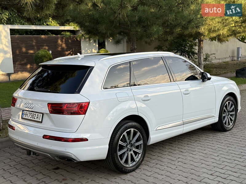 Внедорожник / Кроссовер Audi Q7 2018 в Одессе фото 48 Внедорожник / Кроссовер Audi Q7 2018 в Одессе