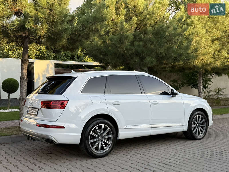 Внедорожник / Кроссовер Audi Q7 2018 в Одессе фото 56 Внедорожник / Кроссовер Audi Q7 2018 в Одессе