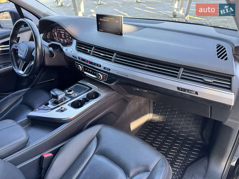 Внедорожник / Кроссовер Audi Q7 2015 в Львове фото 51 Внедорожник / Кроссовер Audi Q7 2015 в Львове