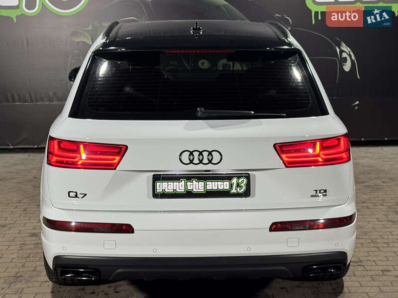 Внедорожник / Кроссовер Audi Q7 2017 в Одессе фото 13 Внедорожник / Кроссовер Audi Q7 2017 в Одессе