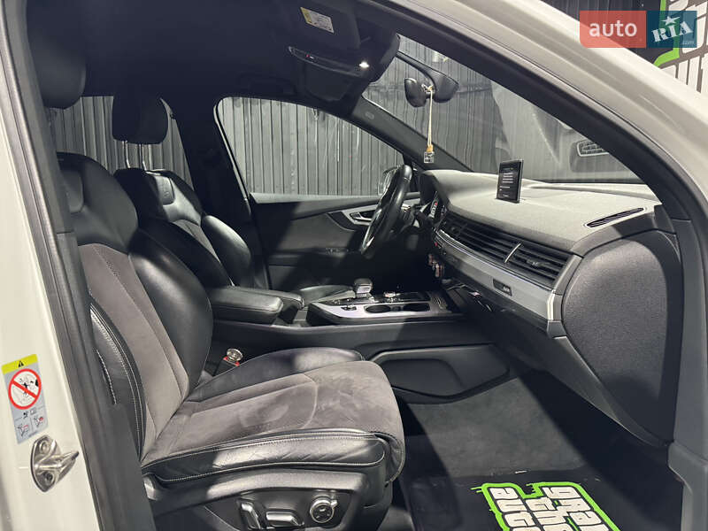 Внедорожник / Кроссовер Audi Q7 2017 в Одессе фото 23 Внедорожник / Кроссовер Audi Q7 2017 в Одессе