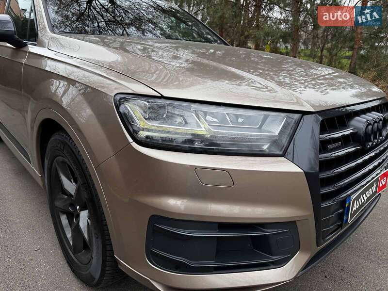 Внедорожник / Кроссовер Audi Q7 2018 в Киеве фото 4 Внедорожник / Кроссовер Audi Q7 2018 в Киеве