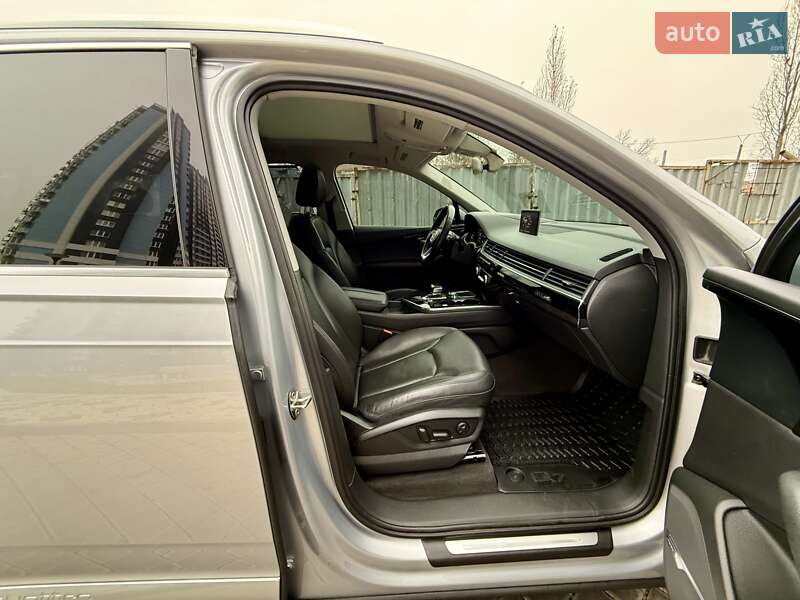 Внедорожник / Кроссовер Audi Q7 2015 в Одессе фото 55 Внедорожник / Кроссовер Audi Q7 2015 в Одессе
