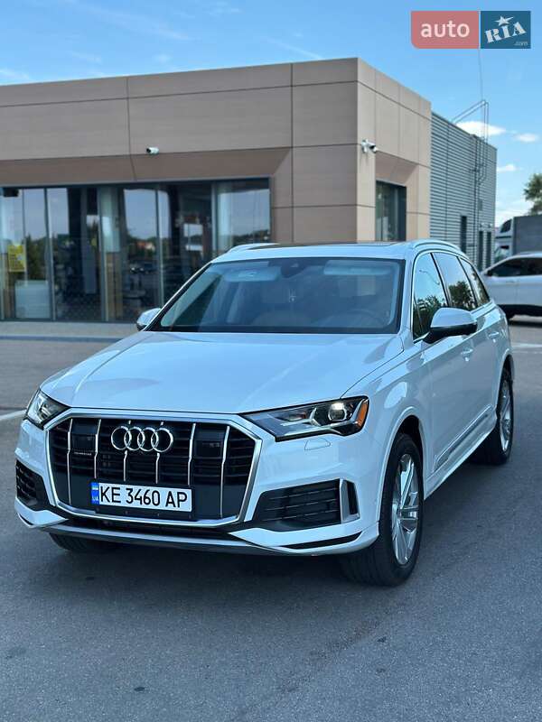 Внедорожник / Кроссовер Audi Q7 2023 в Днепре фото Внедорожник / Кроссовер Audi Q7 2023 в Днепре