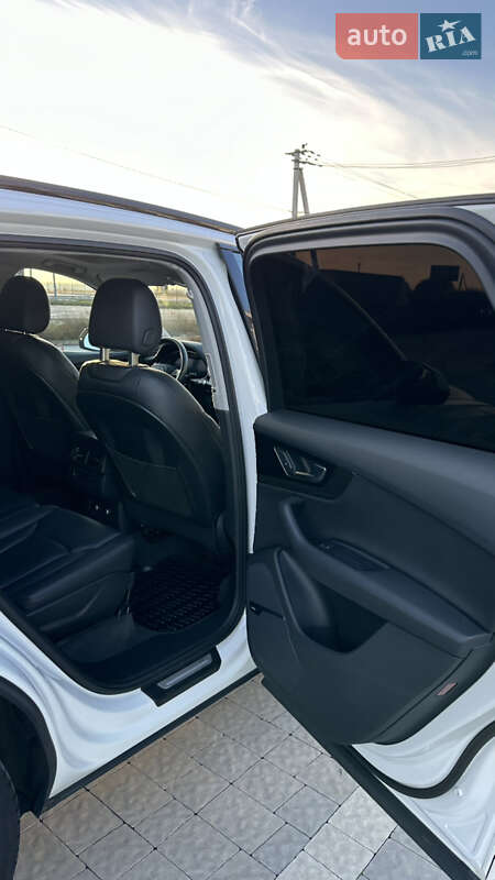 Внедорожник / Кроссовер Audi Q7 2017 в Львове