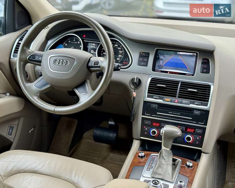 Внедорожник / Кроссовер Audi Q7 2012 в Киеве