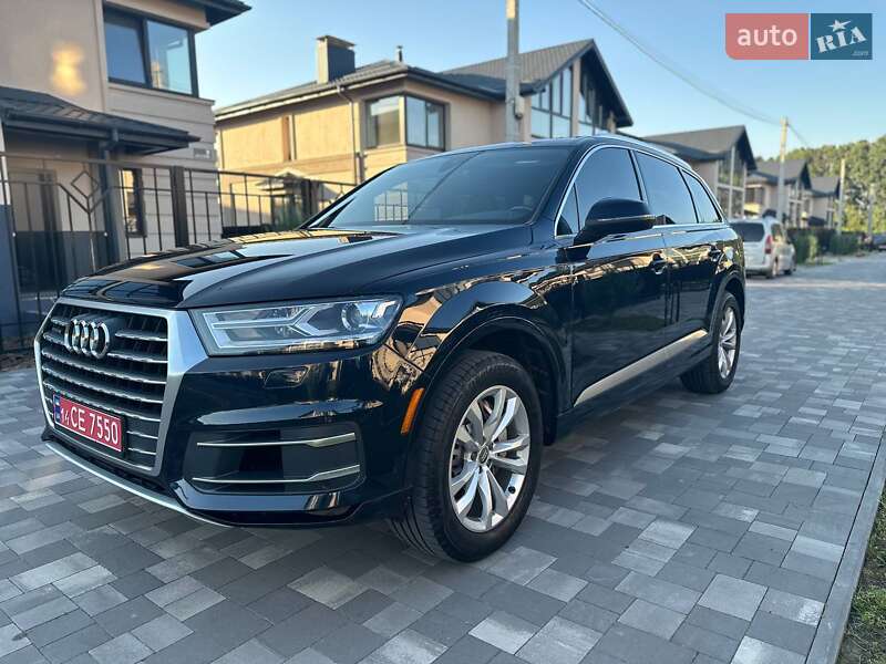Внедорожник / Кроссовер Audi Q7 2017 в Киеве