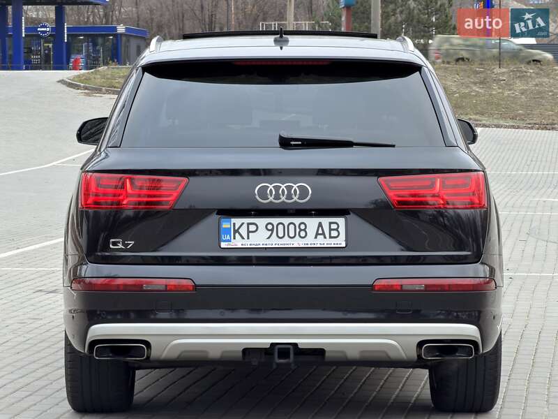 Внедорожник / Кроссовер Audi Q7 2018 в Запорожье