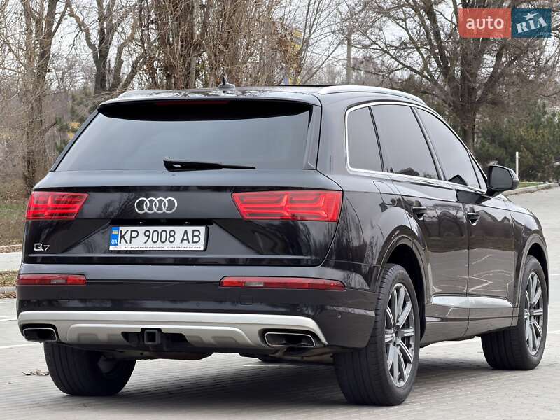 Внедорожник / Кроссовер Audi Q7 2018 в Запорожье
